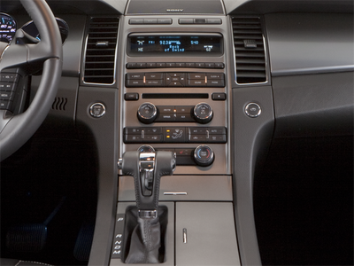 2011 Ford Taurus SEL