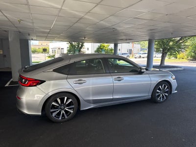 2024 Honda Civic Hatchback EX-L
