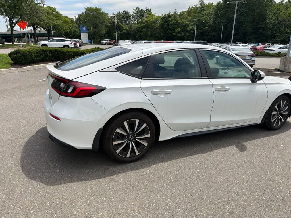 2024 Honda Civic Hatchback EX-L