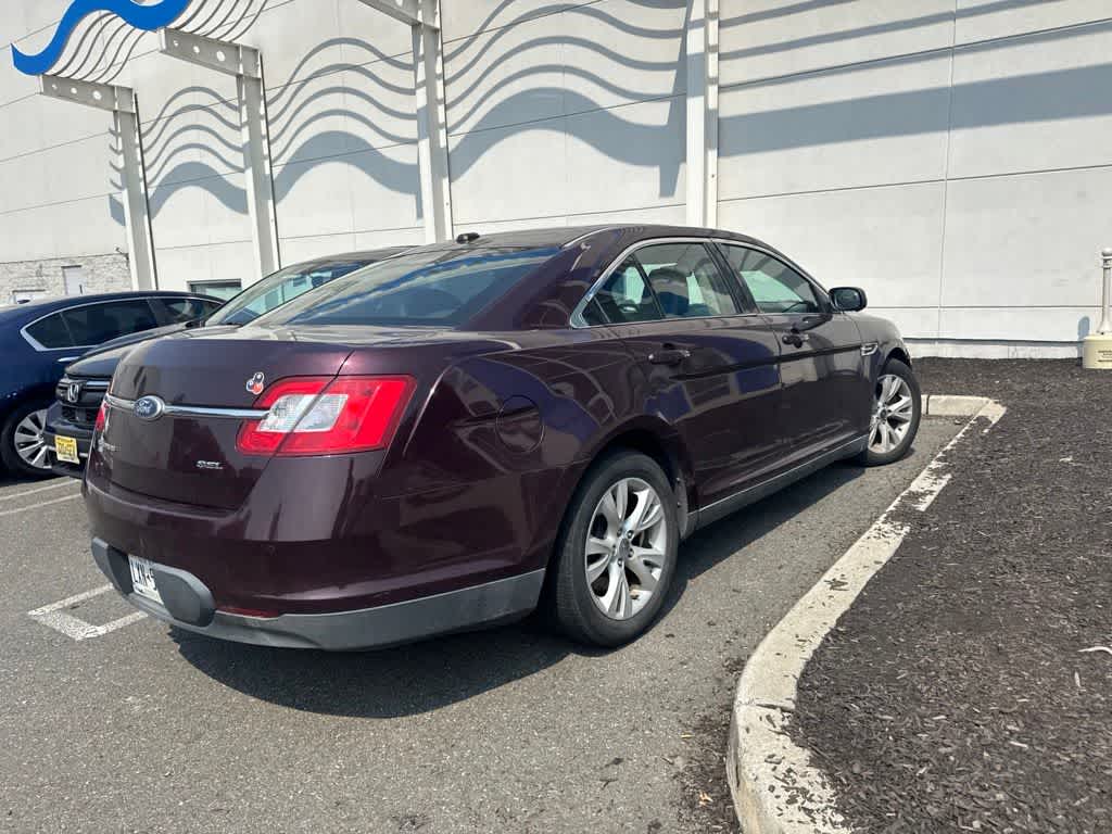 2011 Ford Taurus SEL