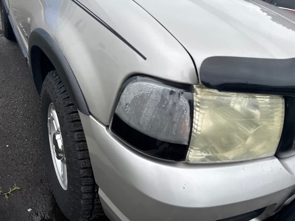 2004 Ford Explorer XLT