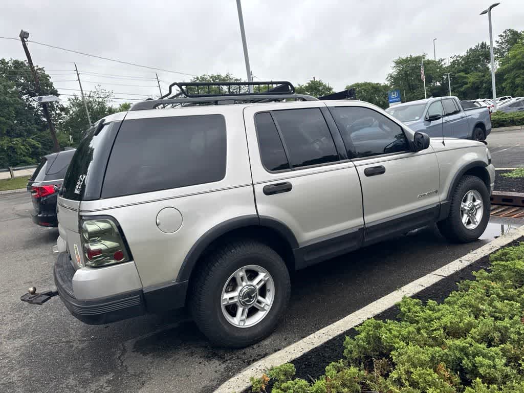 2004 Ford Explorer XLT