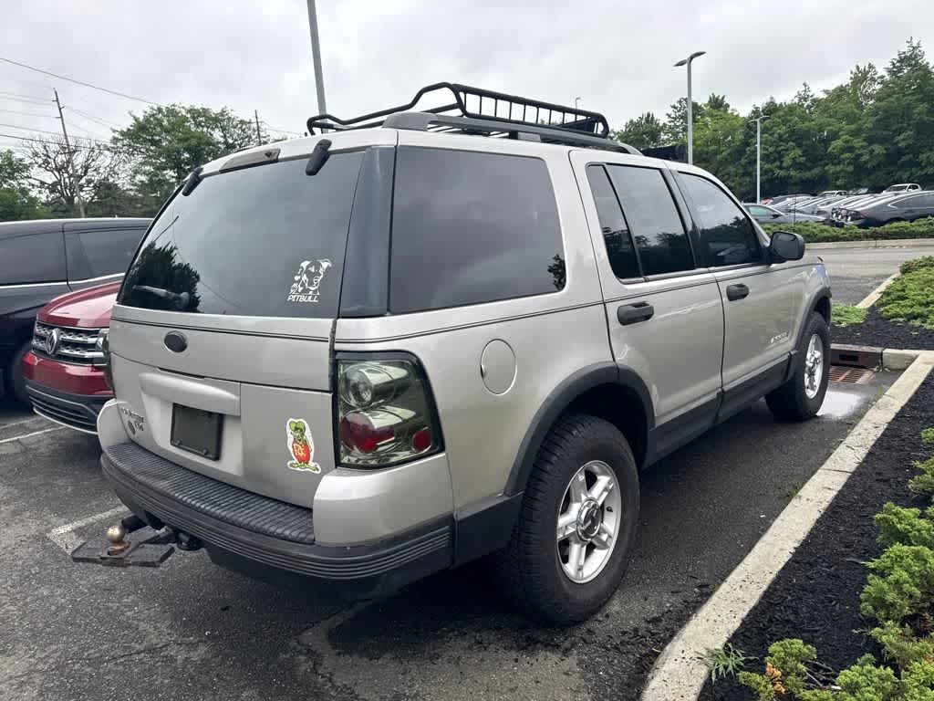2004 Ford Explorer XLT