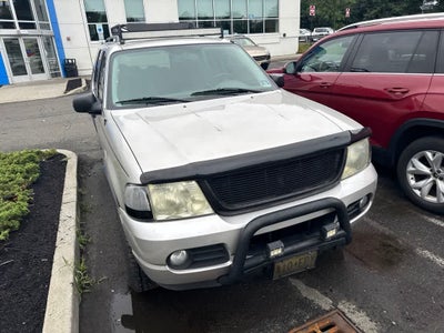 2004 Ford Explorer XLT