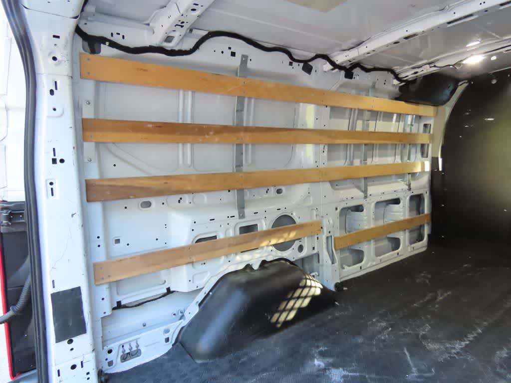 2021 Ford Transit T-250 130" Low Rf 9070 GVWR RWD