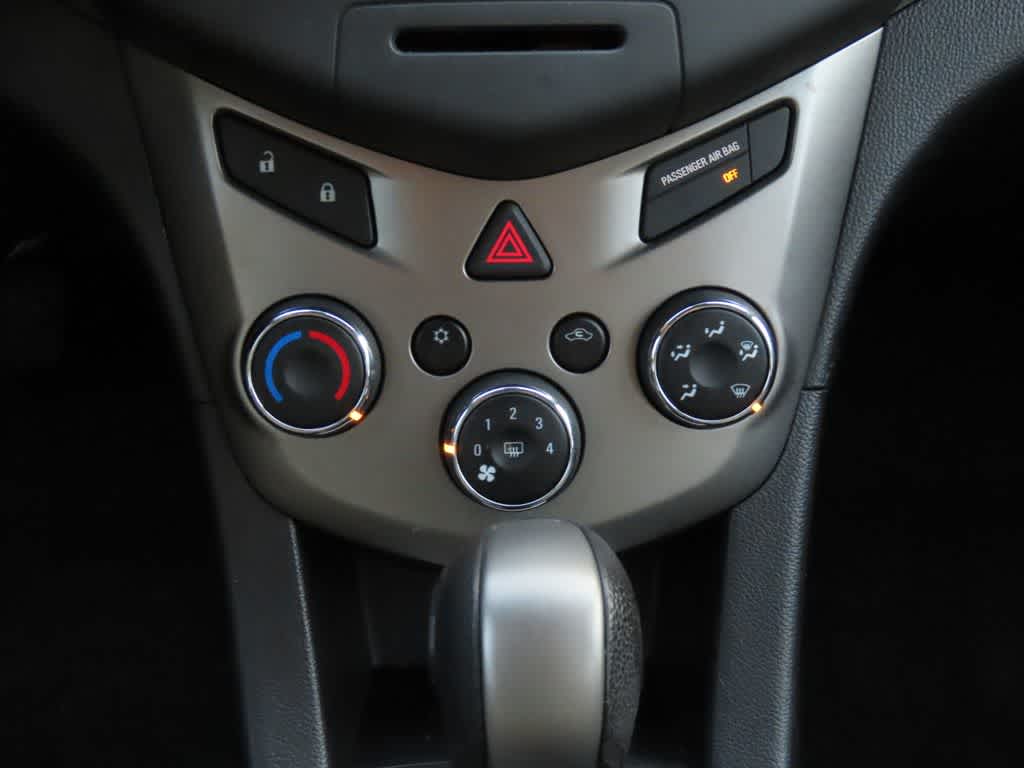 2013 Chevrolet Sonic LS