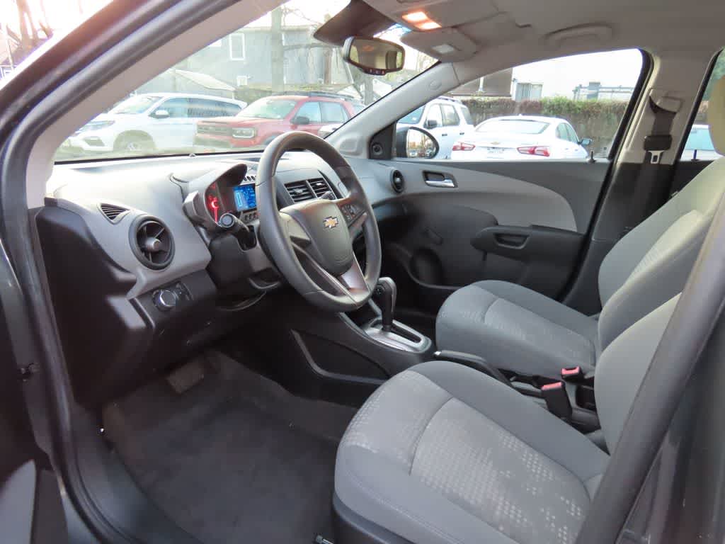 2013 Chevrolet Sonic LS