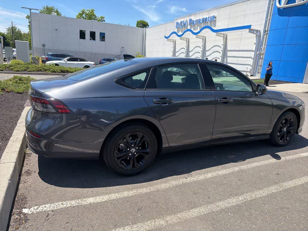 2025 Honda Accord SE