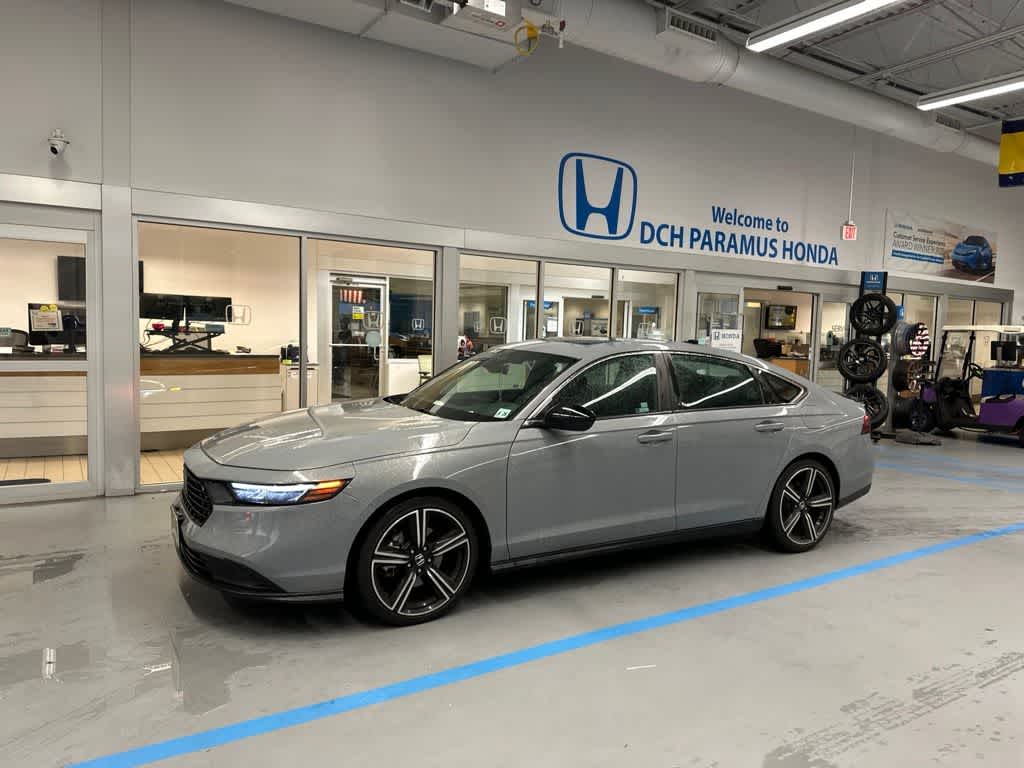 2023 Honda Accord Hybrid Base