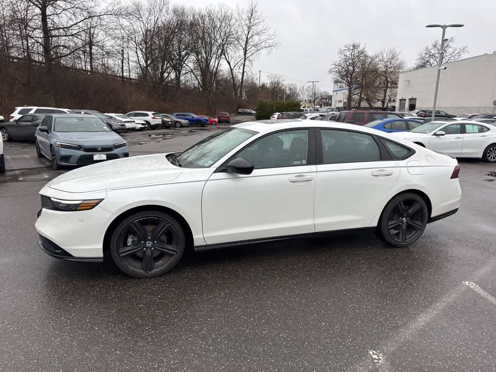 2023 Honda Accord Hybrid Base