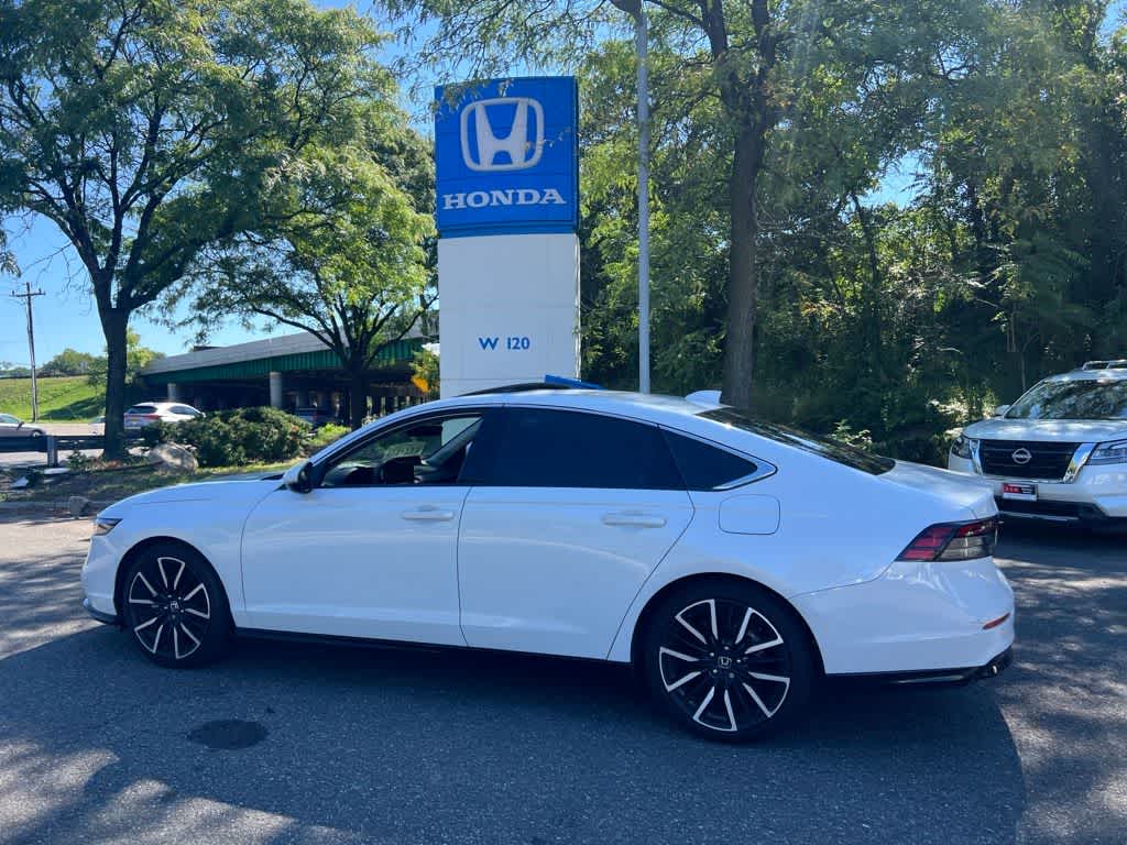 2024 Honda Accord Hybrid Touring