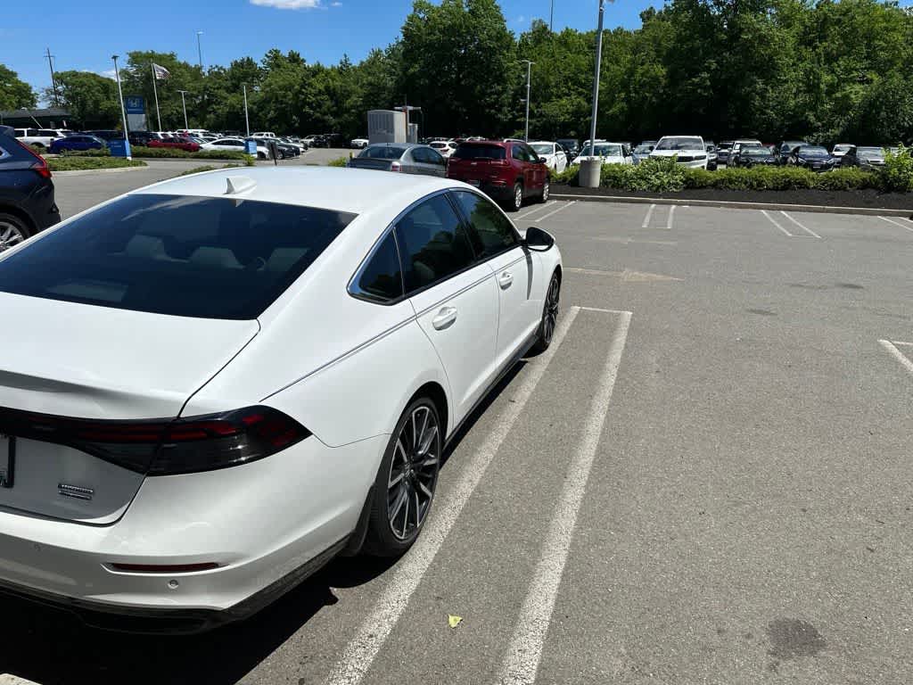 2023 Honda Accord Hybrid Base