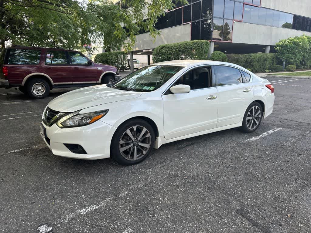 2016 Nissan Altima 2.5 SR