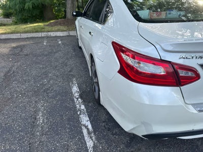2016 Nissan Altima 2.5 SR
