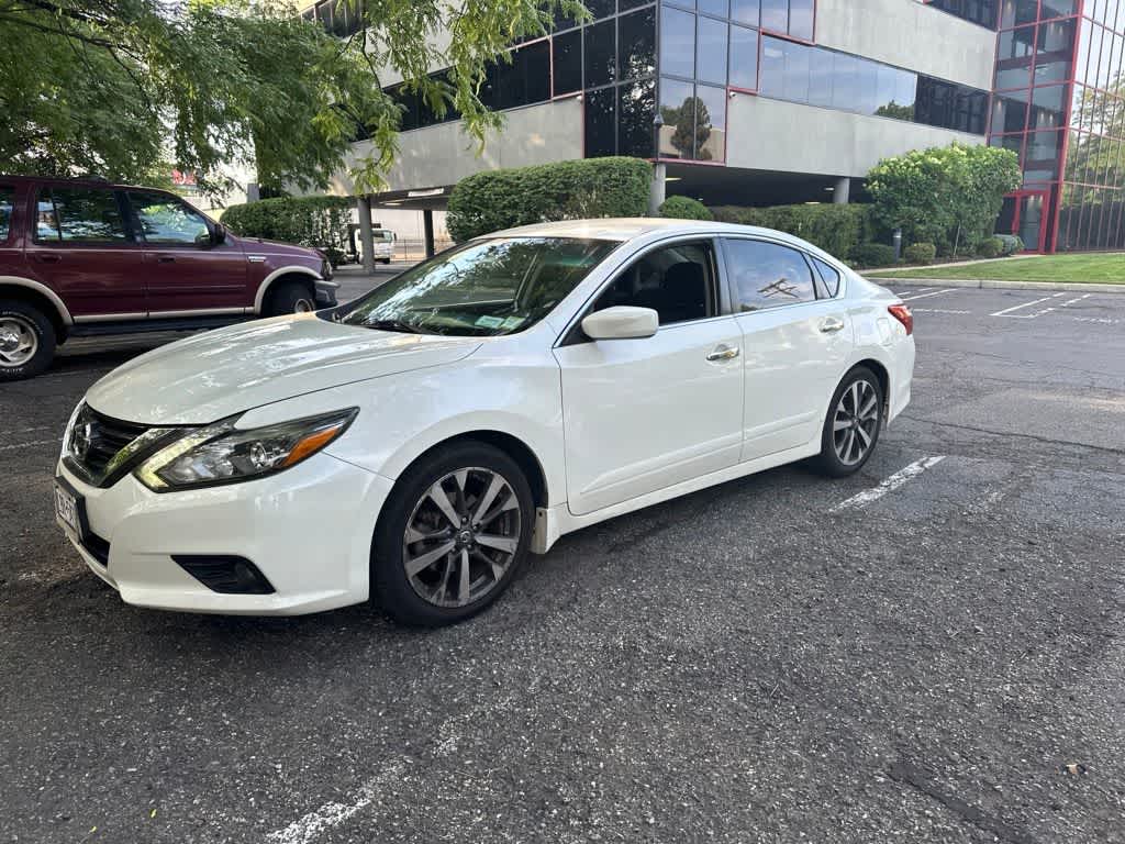 2016 Nissan Altima 2.5 SR