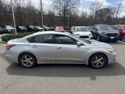2015 Nissan Altima 2.5 SV