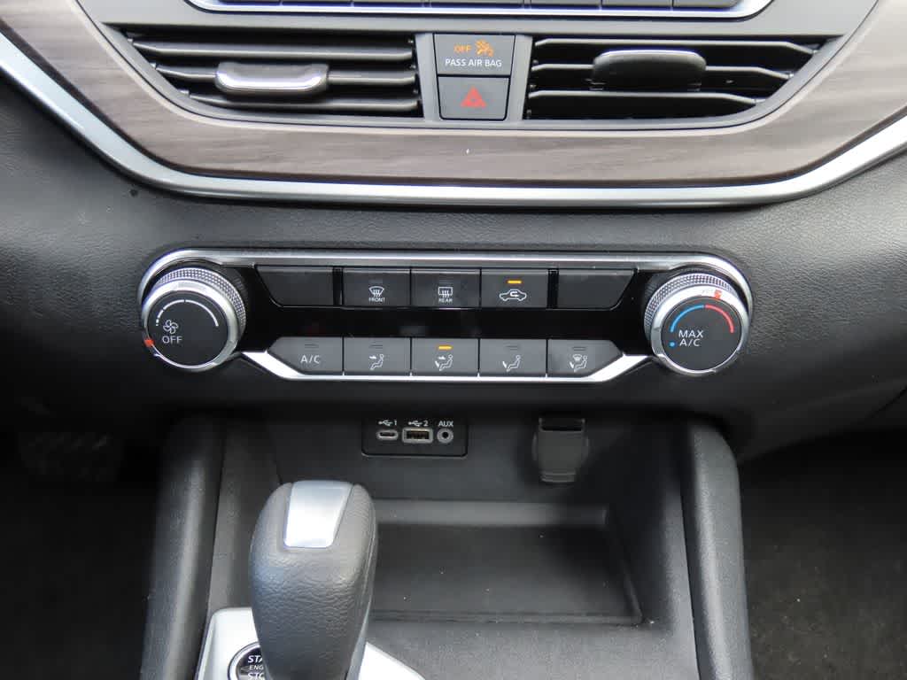 2025 Nissan Altima SV