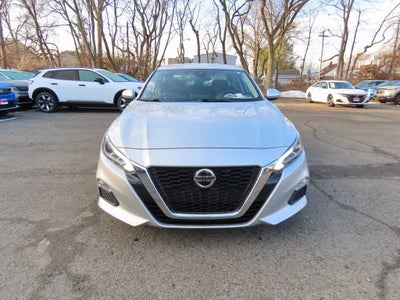 2022 Nissan Altima 2.5 SV