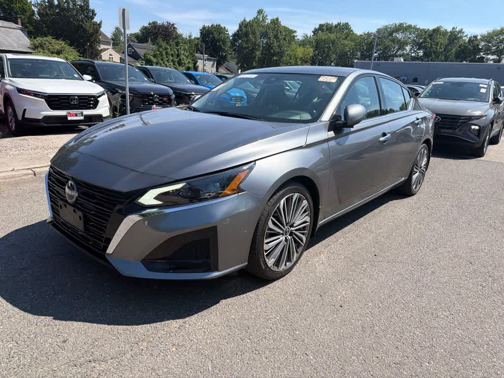 2023 Nissan Altima 2.5 SL