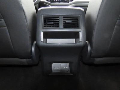 2023 Volkswagen Atlas Cross Sport 2.0T SE w/Technology