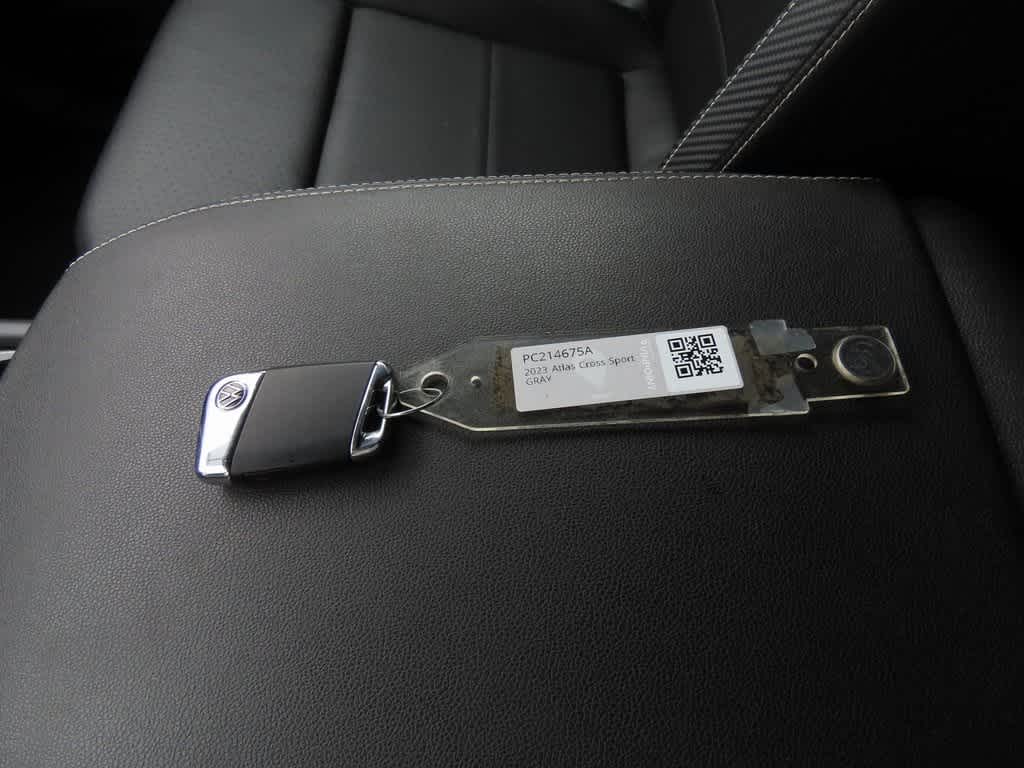 2023 Volkswagen Atlas Cross Sport 2.0T SE w/Technology