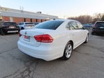 2014 Volkswagen Passat Base