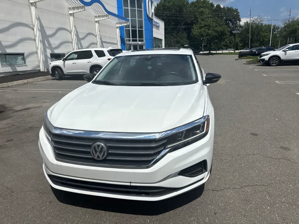 2022 Volkswagen Passat 2.0T Limited Edition