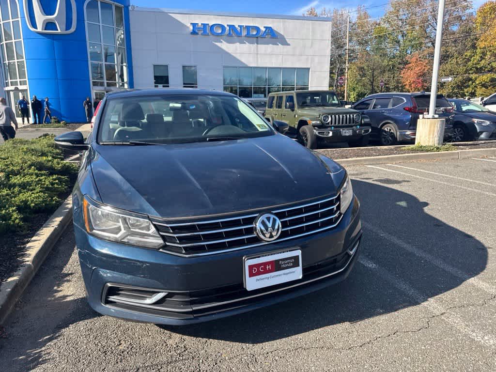 2019 Volkswagen Passat 2.0T Wolfsburg Edition