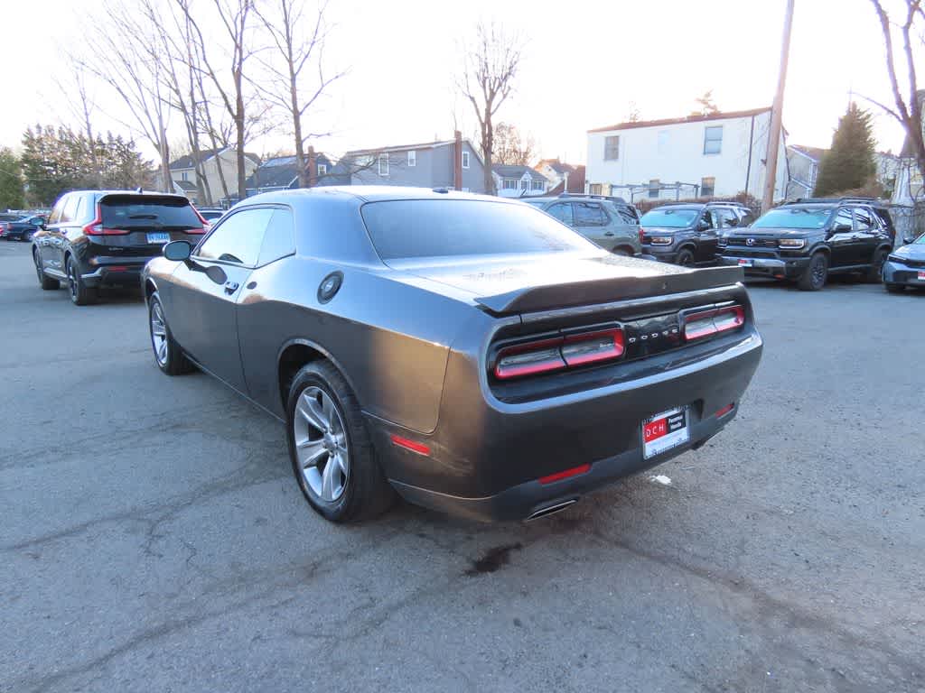 2019 Dodge Challenger SXT