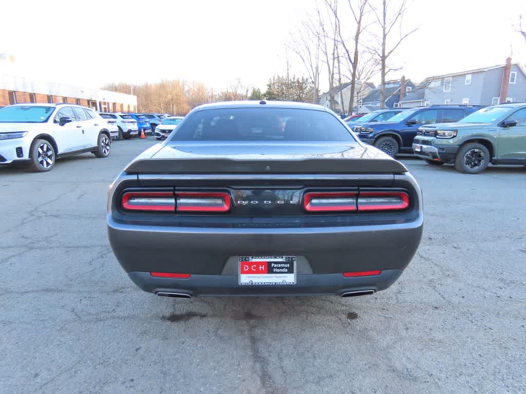 2019 Dodge Challenger SXT