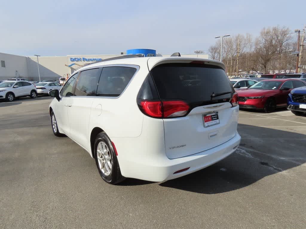 2021 Chrysler Voyager LXI