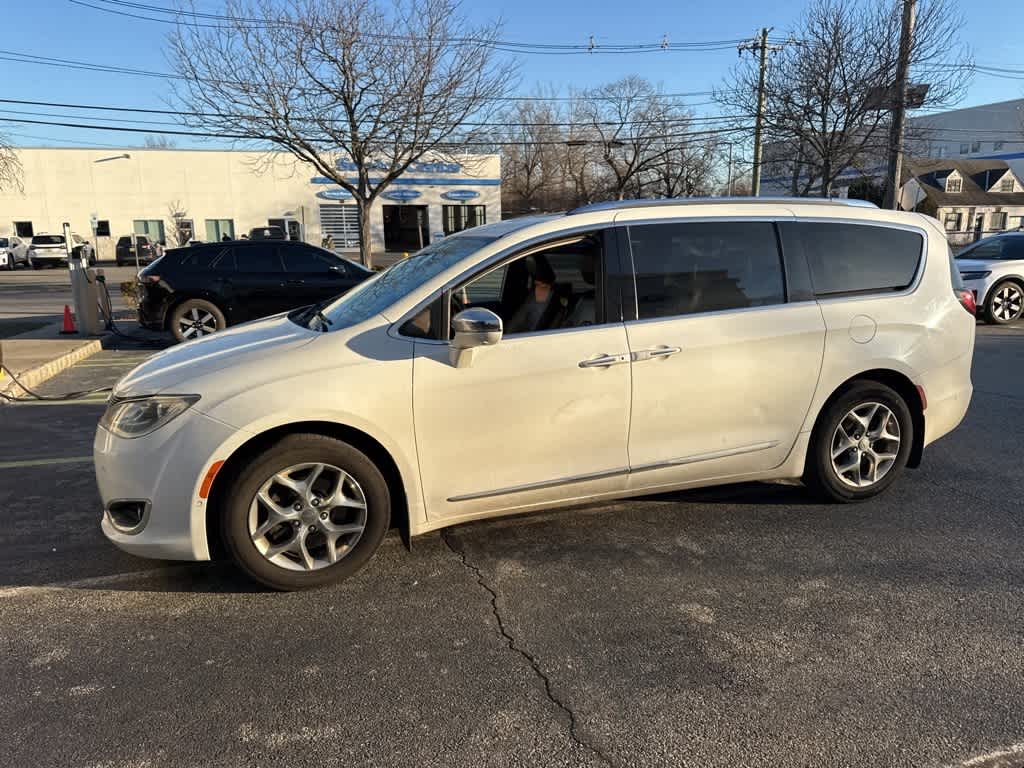 2017 Chrysler Pacifica Limited