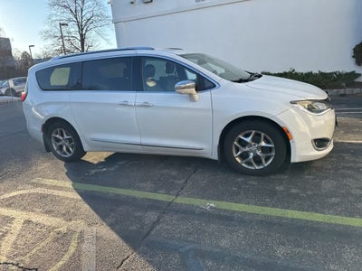 2017 Chrysler Pacifica Limited