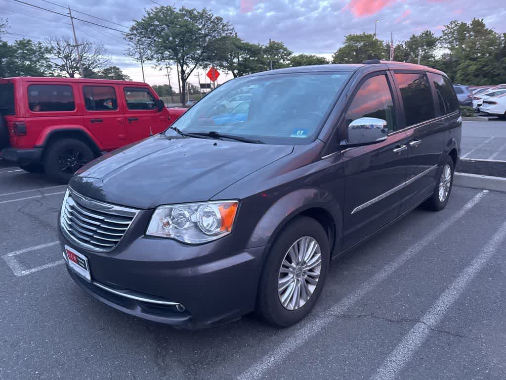 2016 Chrysler Town & Country Limited