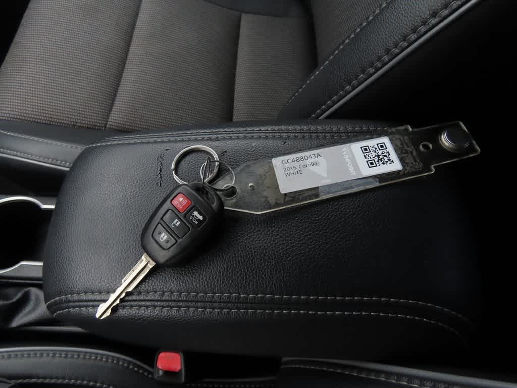 2016 Toyota Corolla S Plus