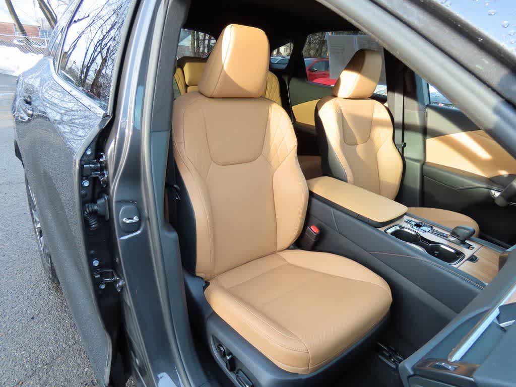2025 Lexus RX Premium