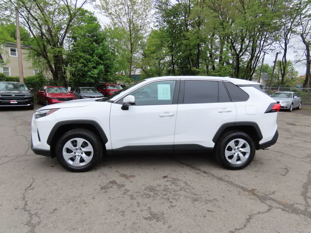 2025 Toyota RAV4 LE