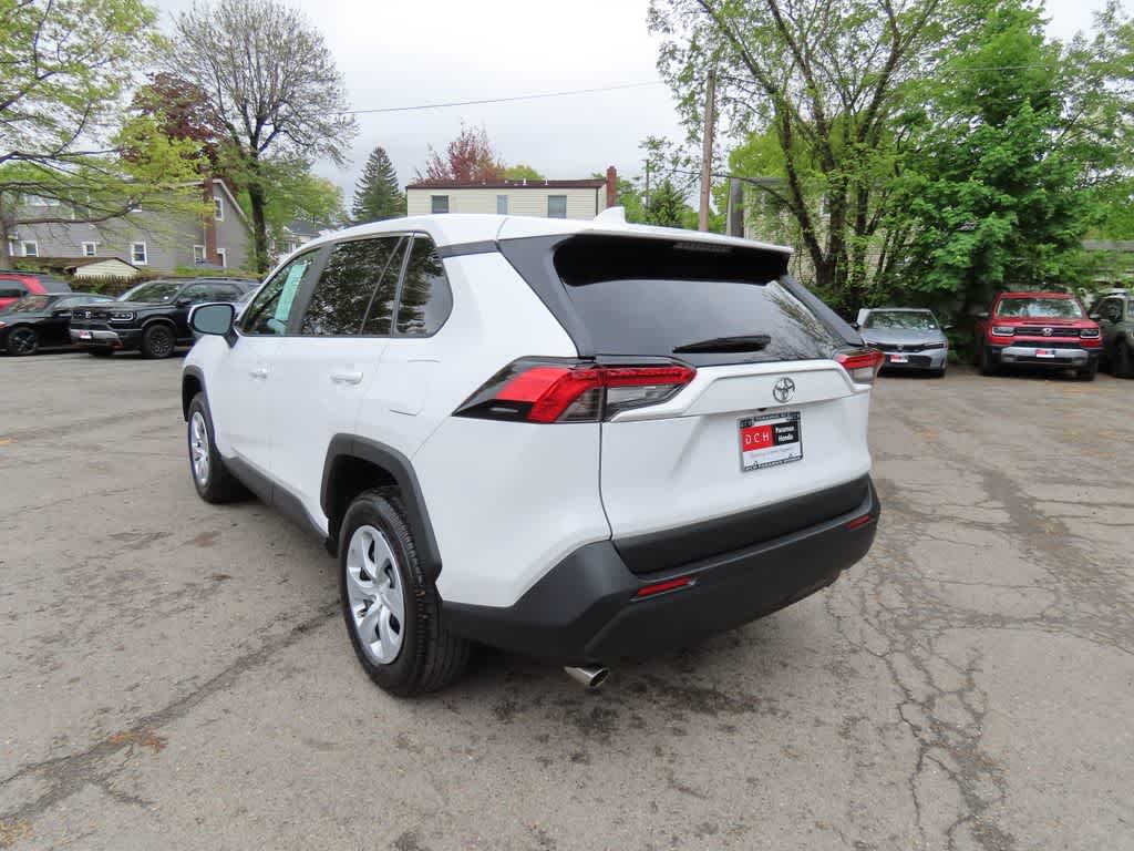2025 Toyota RAV4 LE