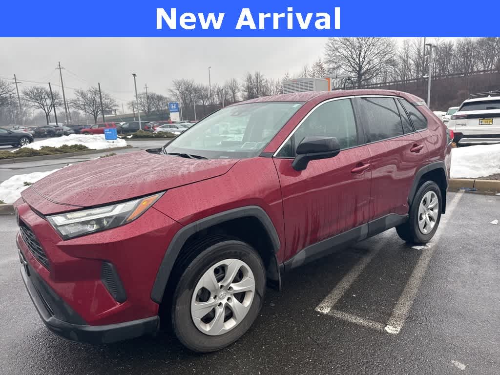 2023 Toyota RAV4 LE