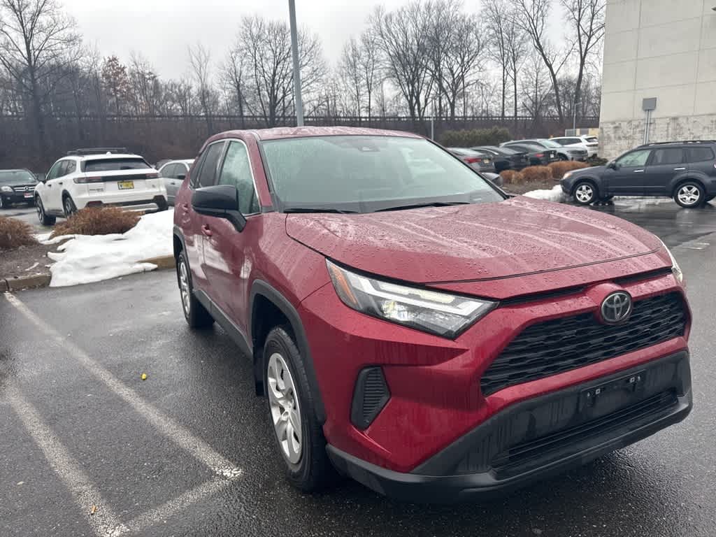 2023 Toyota RAV4 LE