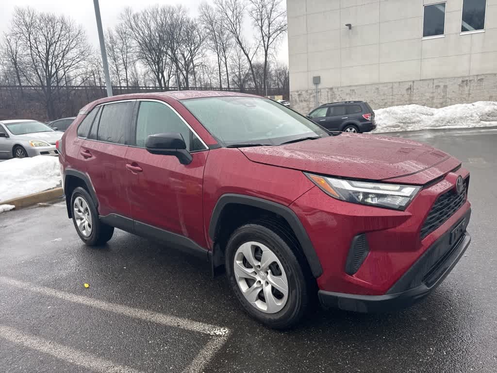 2023 Toyota RAV4 LE