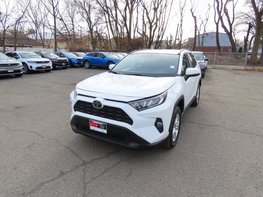 2020 Toyota RAV4 XLE