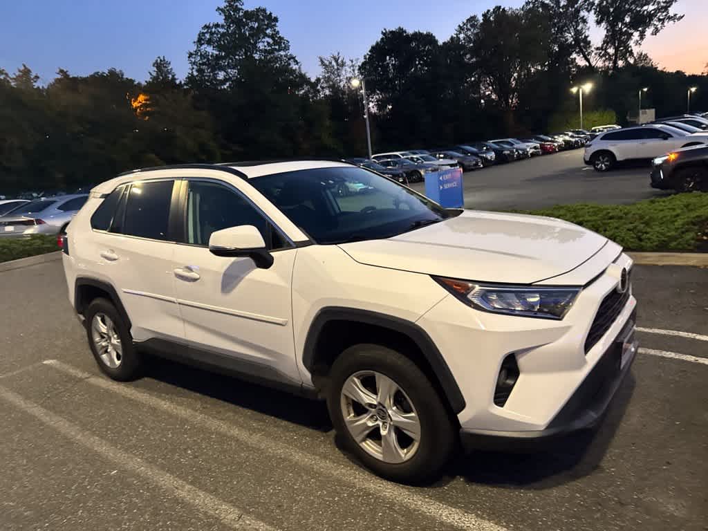 2021 Toyota RAV4 XLE