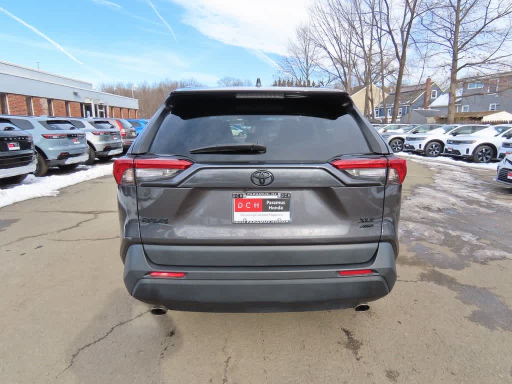 2023 Toyota RAV4 XLE