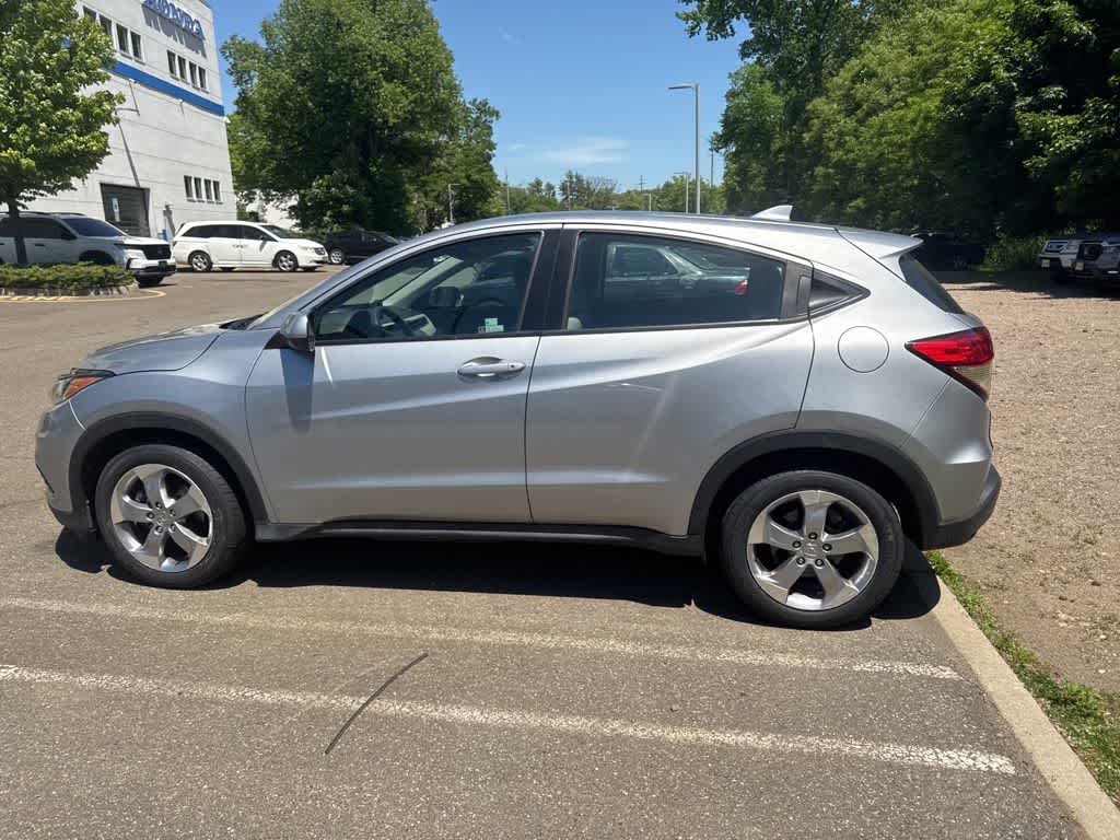 2021 Honda HR-V LX