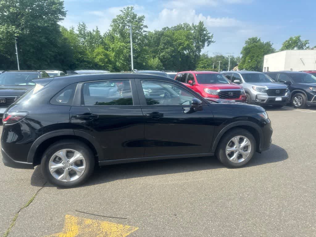 2023 Honda HR-V LX