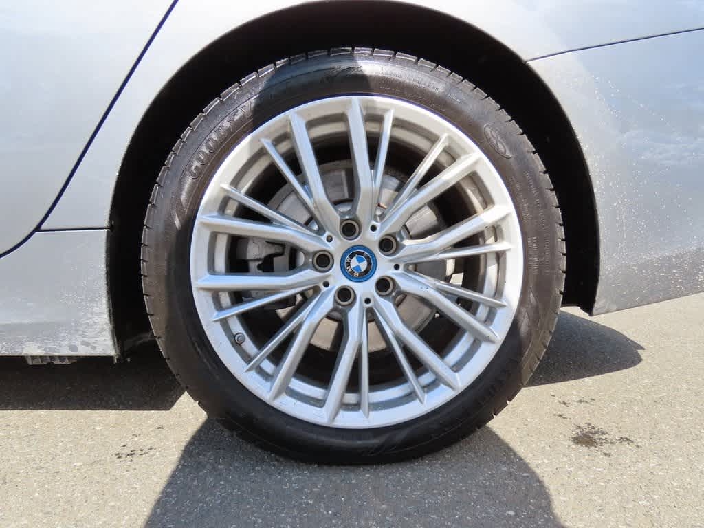 2023 BMW 3 Series 330e xDrive