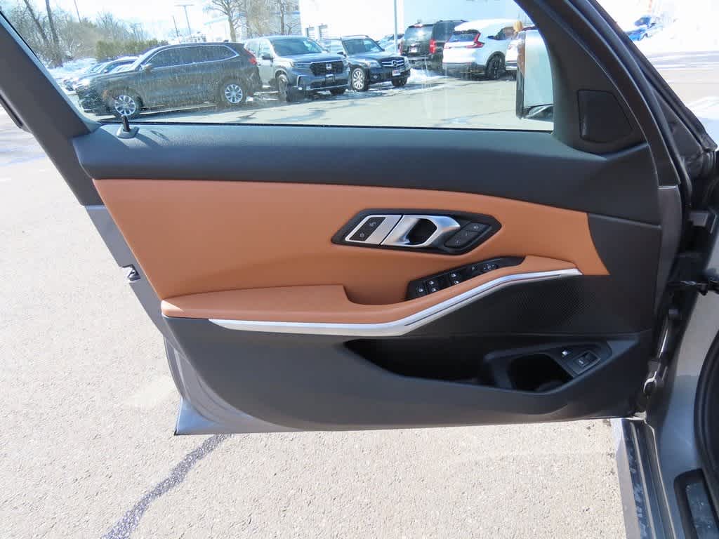 2023 BMW 3 Series 330e xDrive