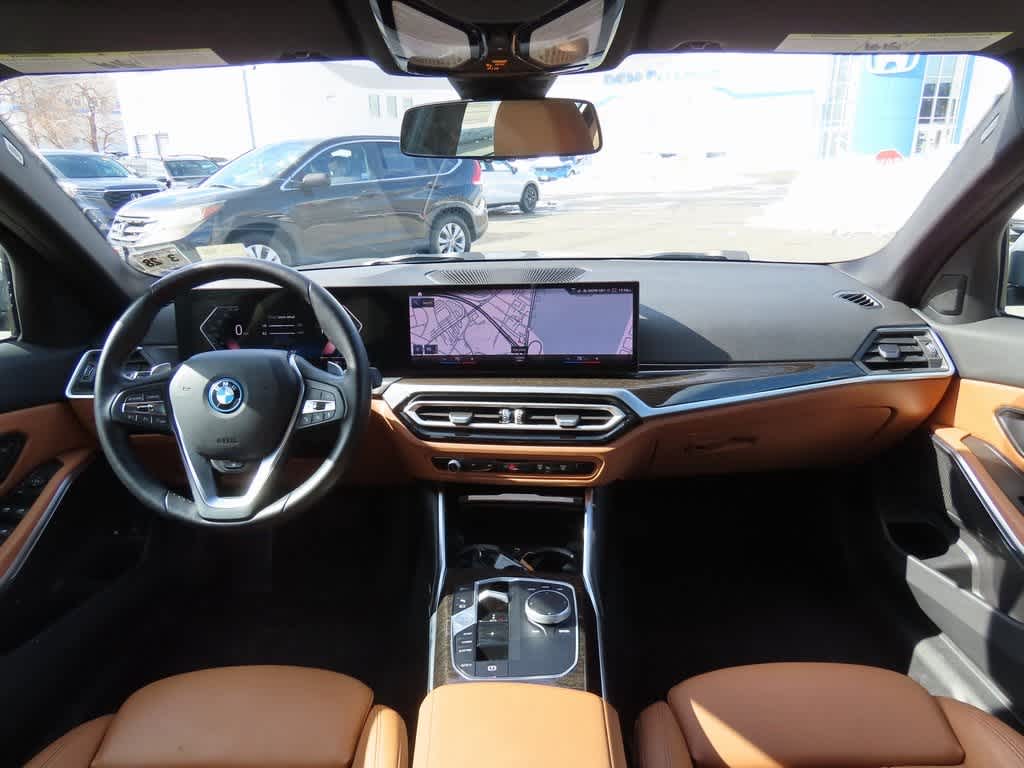 2023 BMW 3 Series 330e xDrive