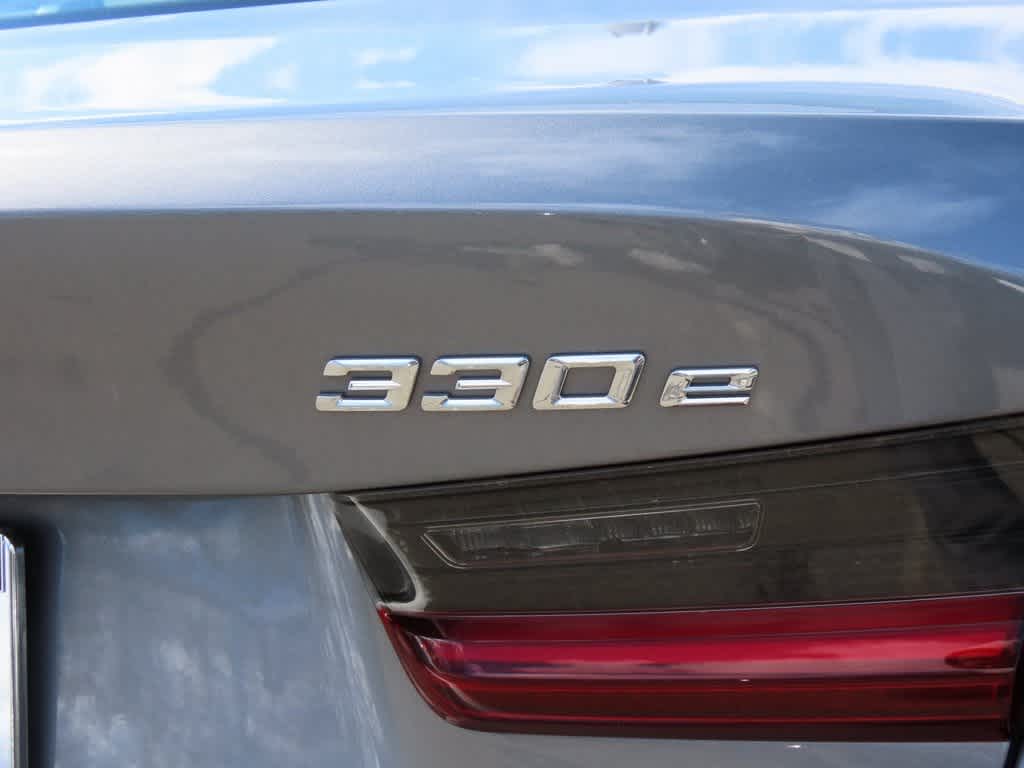 2023 BMW 3 Series 330e xDrive